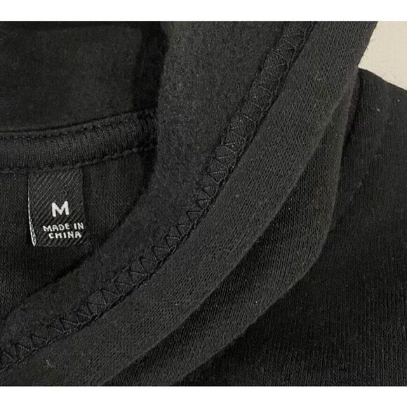 NFL Team Apparel Tampa Bay Buccaneers Black Red Drawstring Hoodie Men’s Sz M NWT - Picture 6 of 12